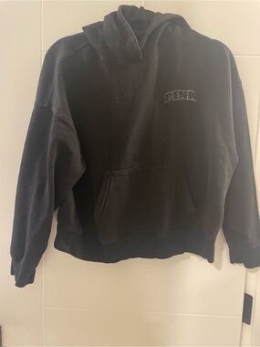 PINK Victoria's Secret Black Pullover Hoodie with Subtle Logo